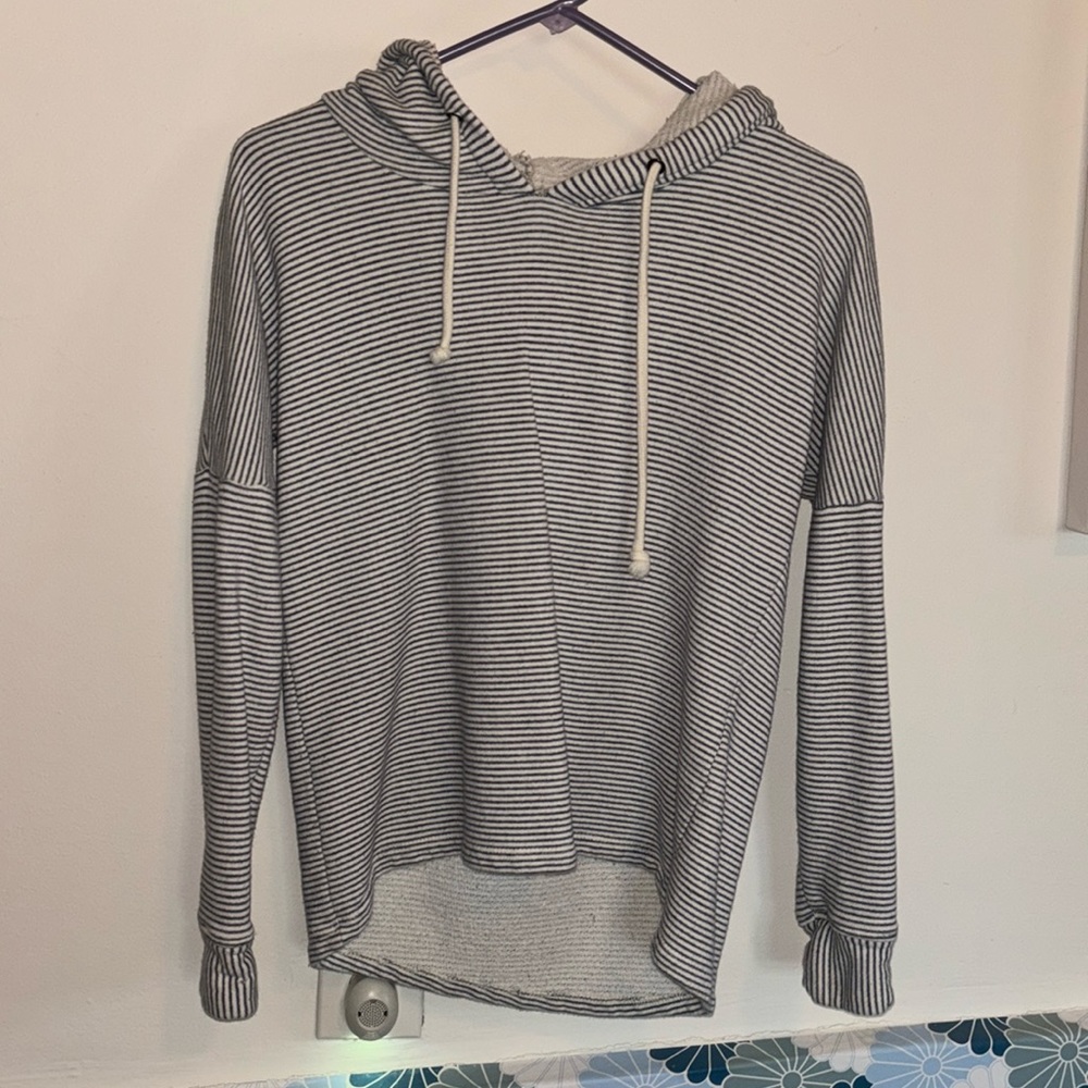 O’Neill 100% Cotton Striped, Hi-Lo Hoodie, Size XS